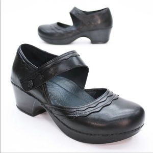 Dansko 3822020200 Black Leather Harlow Mary Jane Clog Size 42 (11.5/12)